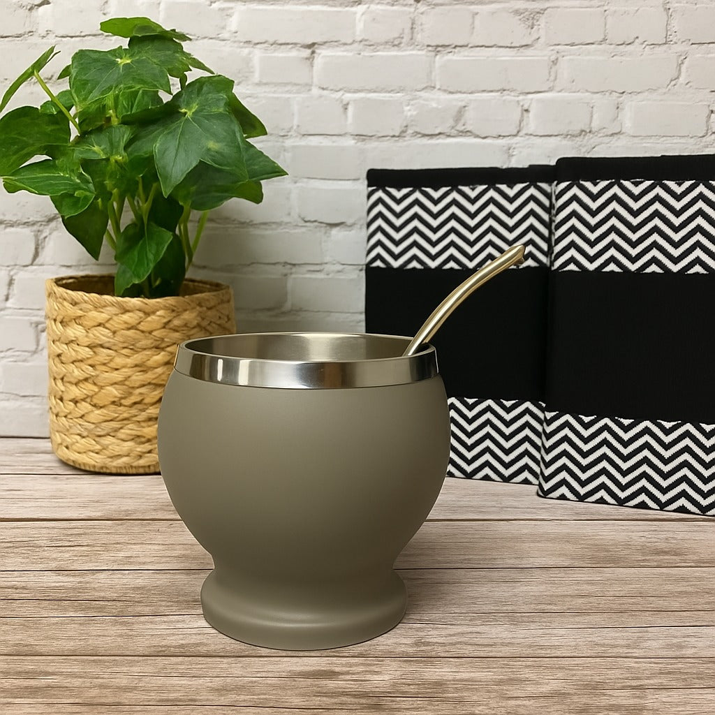 Luxury Leather Mate Cup With Bombilla - 261ml