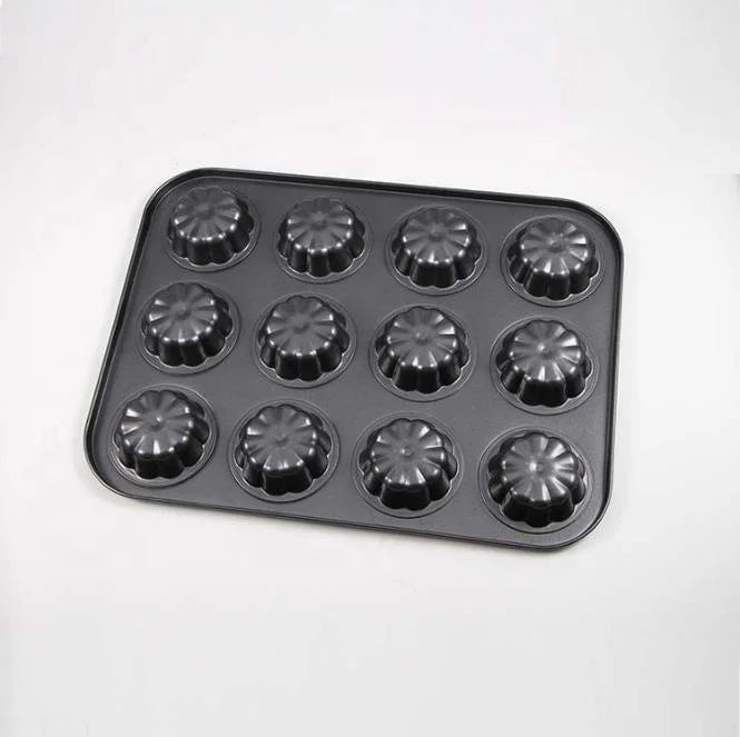 12-Cavity Carbon Steel Flower Shape Baking Mold