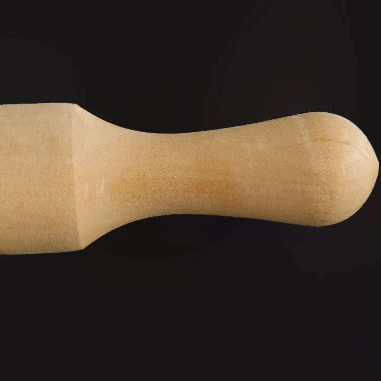 Wooden Rolling Pin – Handheld Dough Roller for Baking & Pastry Preparation