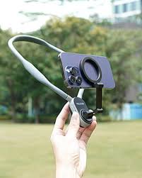 Green Lion MagSafe Neck Phone Holder