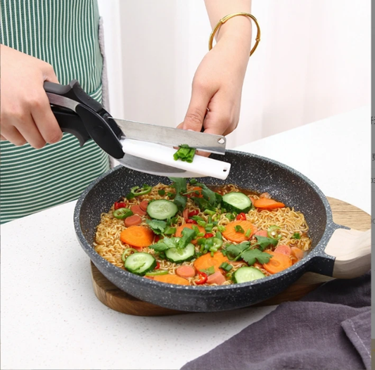 Clever Cutter – 2-in-1 Knife & Cutting Board | Vegetable Chopper